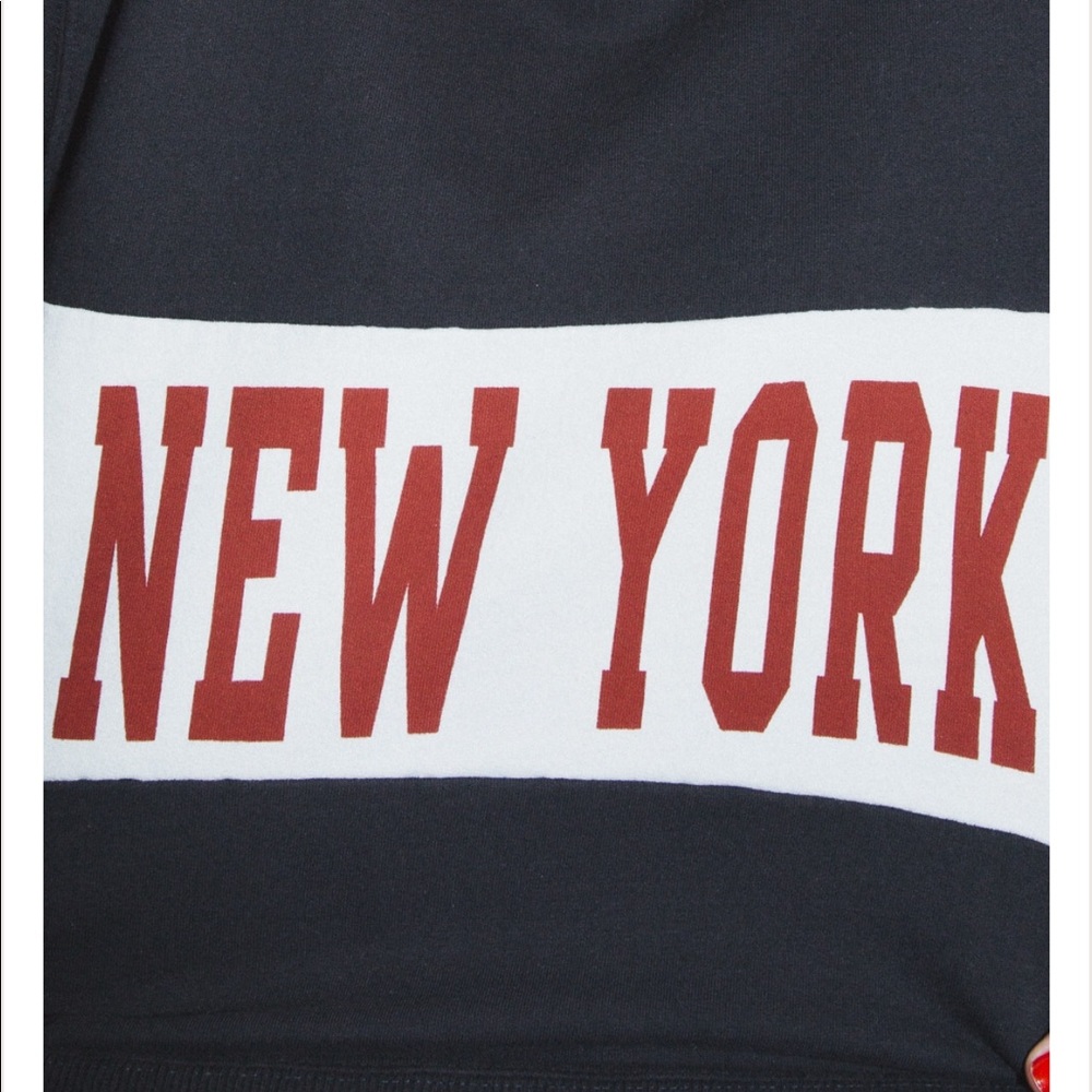 Brandy Melville New York Erica Sweater - Picture 5 of 5